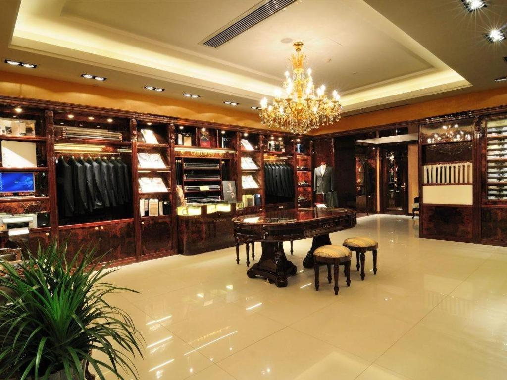 China Palace 4*