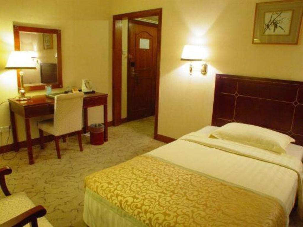 China Palace Hotel