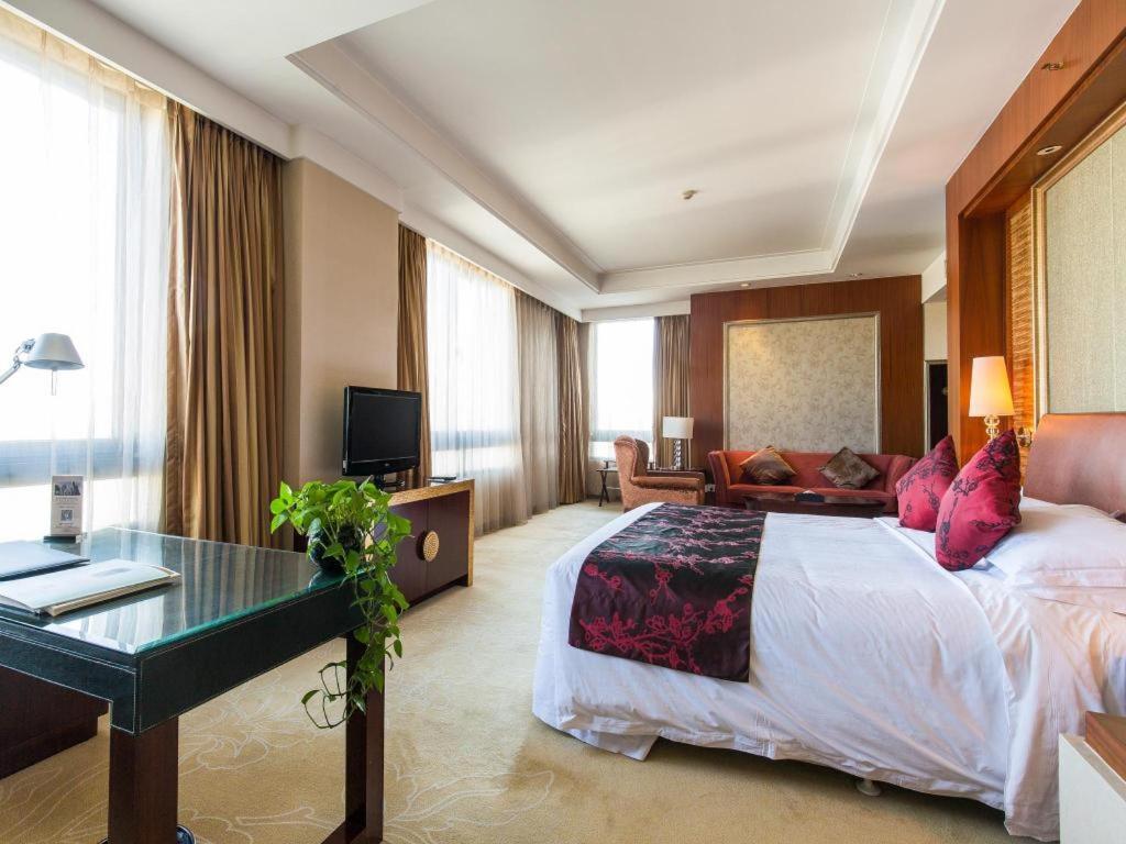 China Palace Hotel
