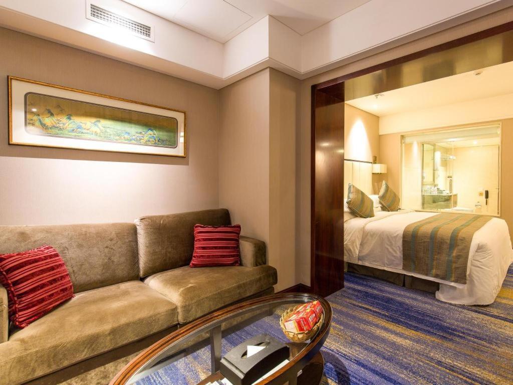 Hotel China Palace 4*