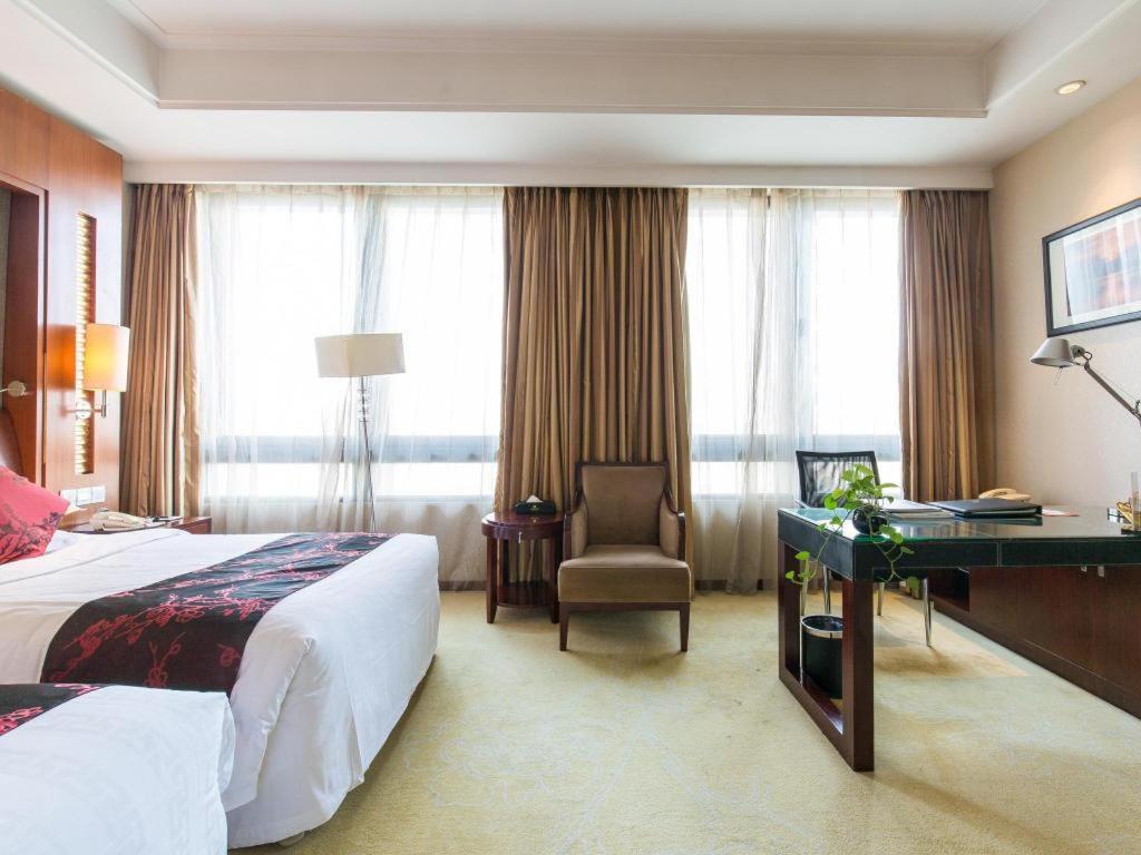 China Palace Hotel